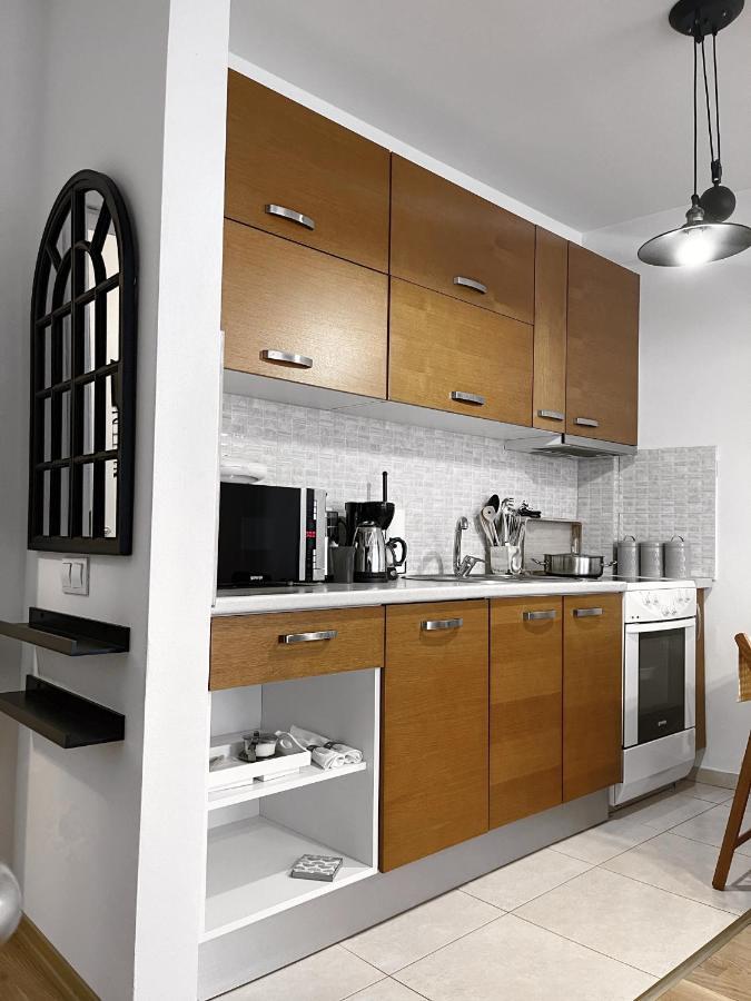 Pristina City Apartment Esterno foto